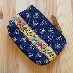 Blue Vera Bradley zip up pouch